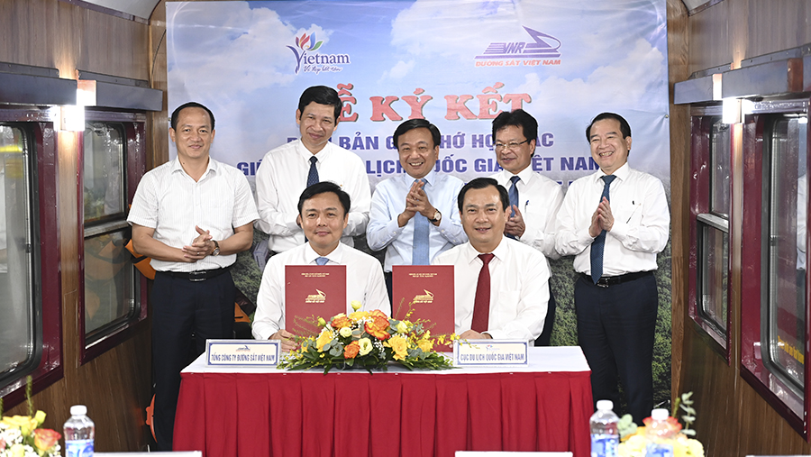 Thúc đẩy du lịch từ ngành Đường sắt Việt Nam- Ảnh 3. Thúc đẩy du lịch từ ngành Đường sắt Việt Nam- Ảnh 3.